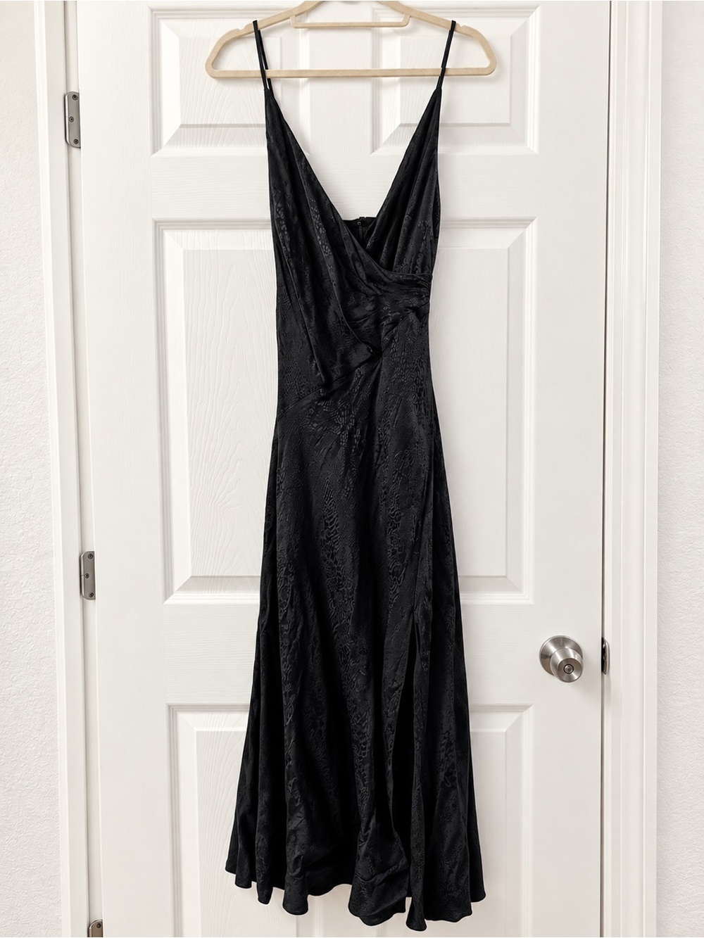 ASTR The Label Black Animal Print Jacquard Maxi Dress Size M